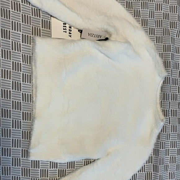 Aritzia Sunday Best Kitten Sweater - Picture 4 of 6